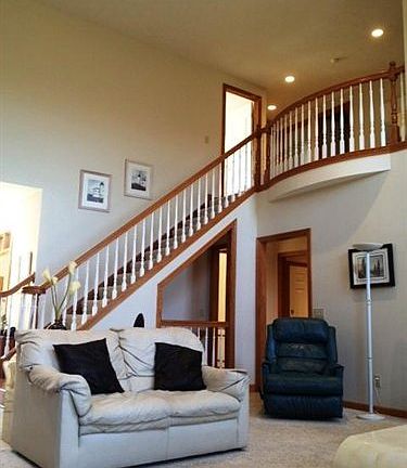 3rd image of 10939 Ellison Creek Dr