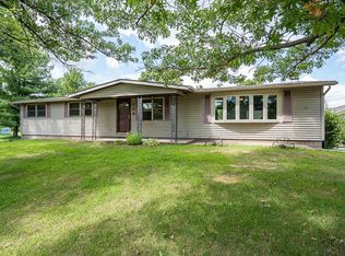 104 Spencer Ave, Fruitland, IA 52749