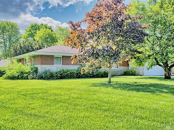 3rd image of 2118 Brookridge Dr
