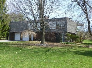 24 Stormy View Rd, Ithaca, NY 14850