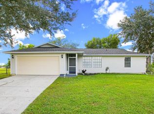 1928 NE 24th Ter, Cape Coral, FL 33909