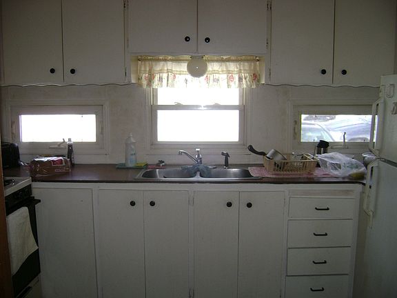 2nd image of 31 Upton St