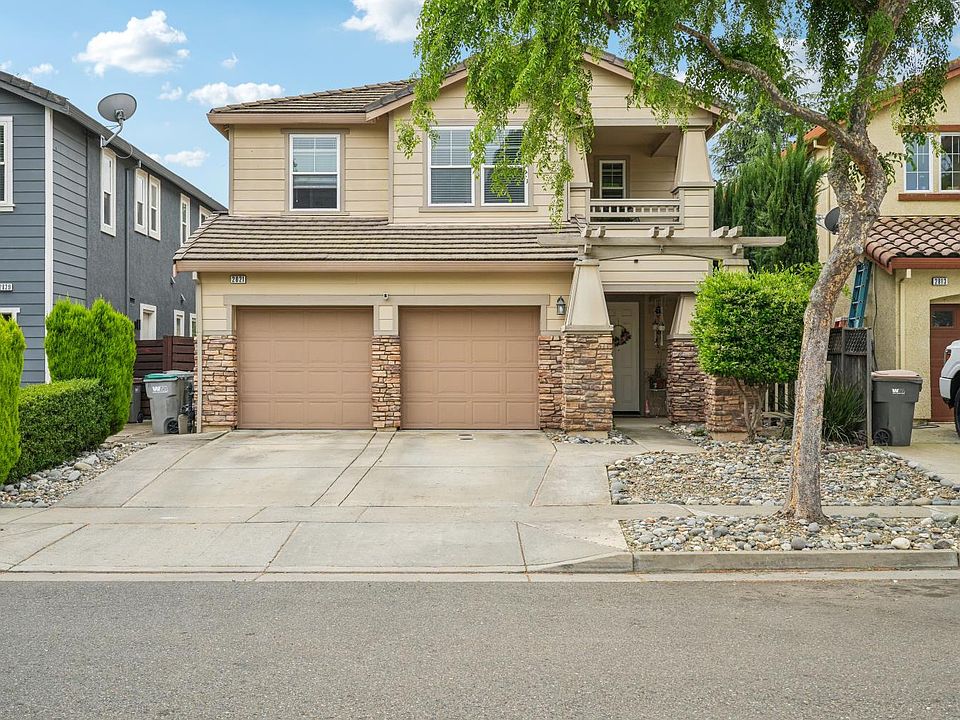 1st image of 2821 Rogue River Cir