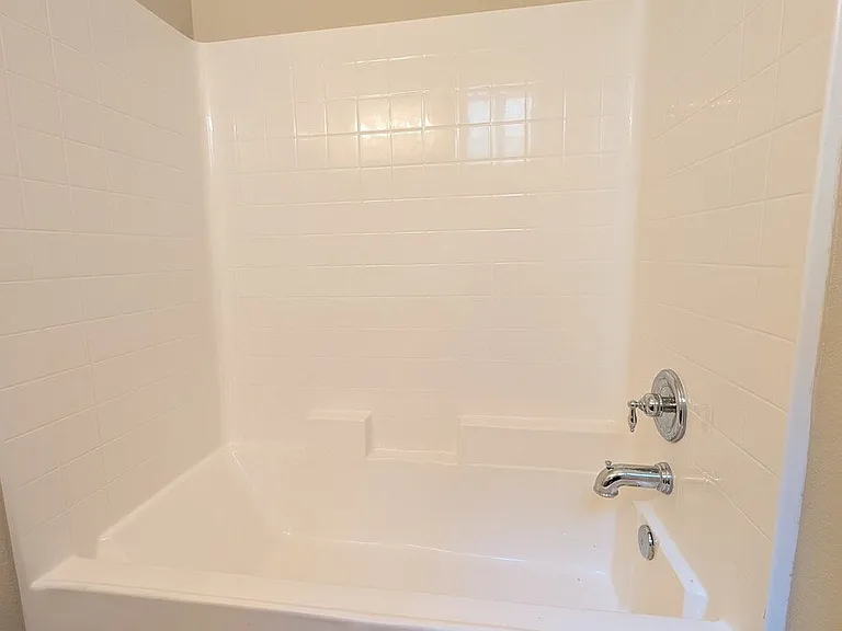 1032 Via Canale Dr — Photo 24