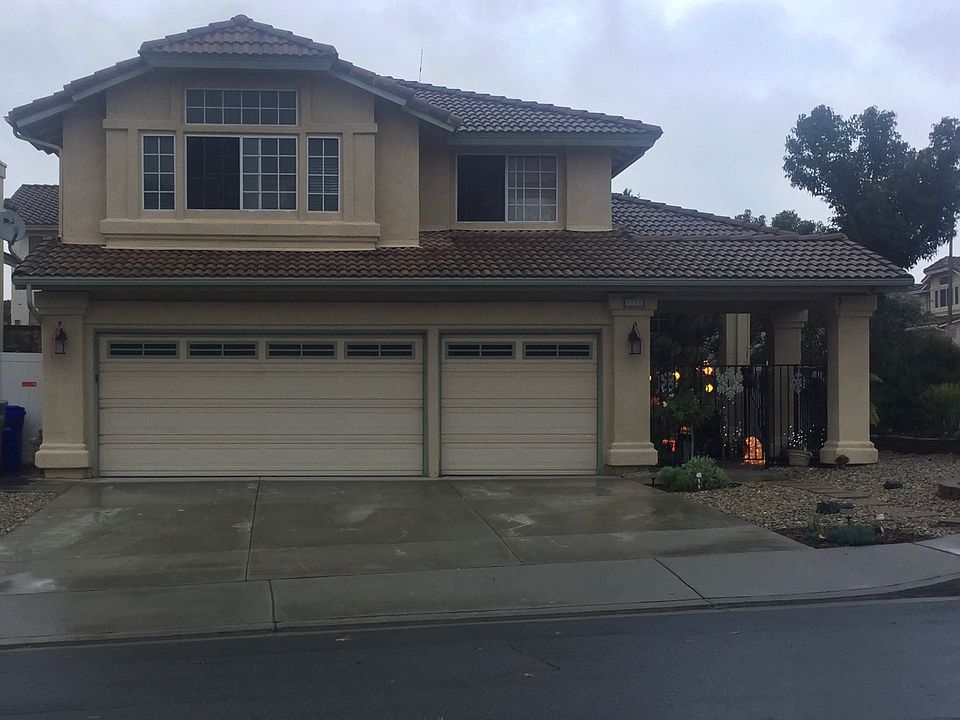 1st image of 1588 Dawson Dr
