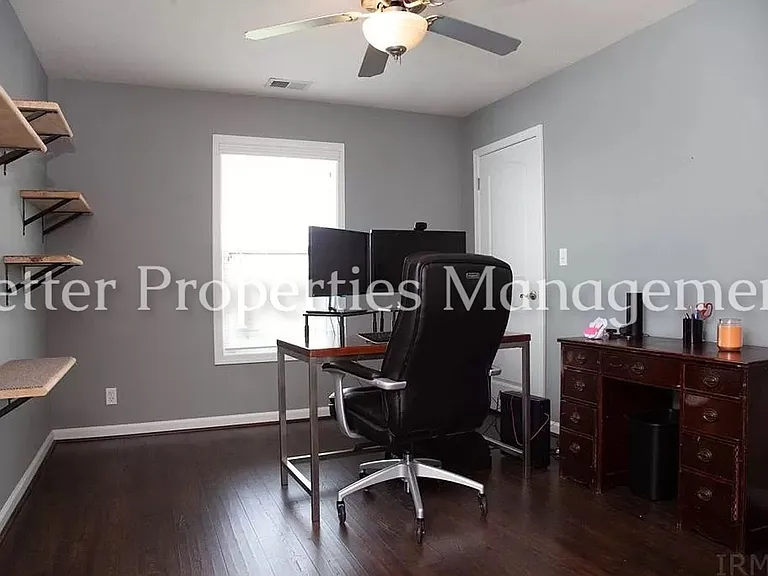 3642 Arbor Creek Dr — Photo 2