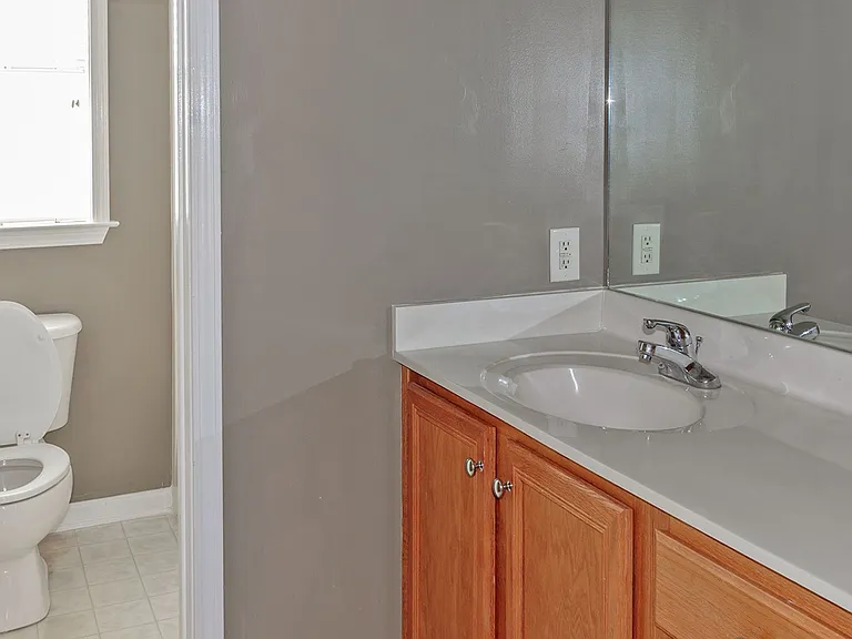 825 Bluegrass Dr — Photo 14
