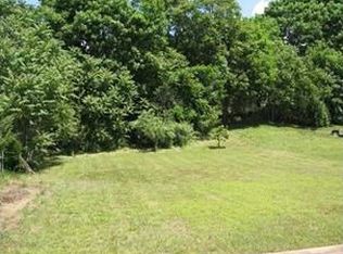 6 Ashworth Ln, Westerly, RI 02891