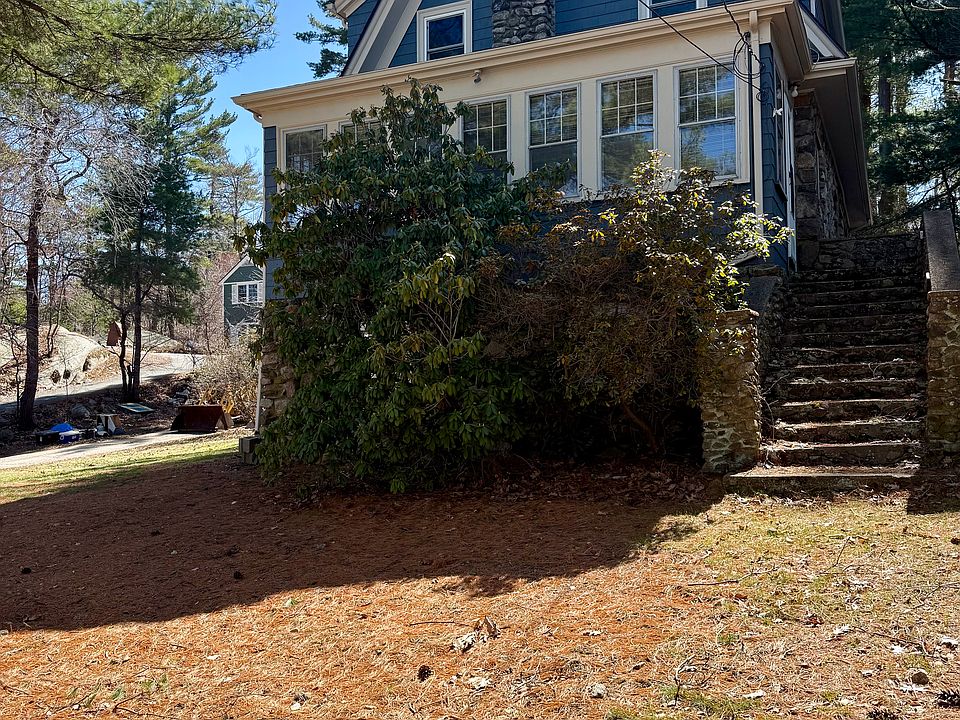1st image of 500 Essex Ave