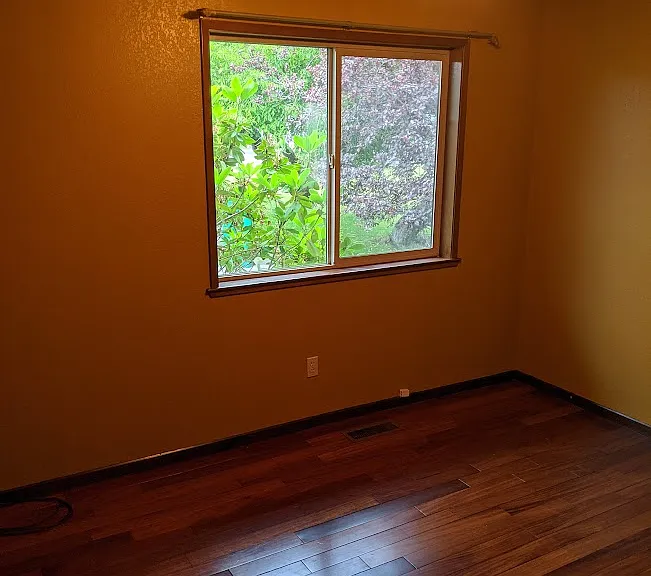 Upstairs Guest Room