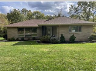 7529 Noblestown Rd, Mc Donald, PA 15057