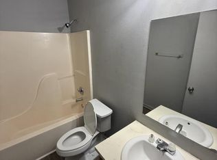 300 W 4th St APT 13, Ward, AR 72176