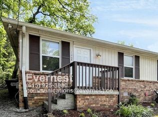 1176A Sioux Ter, Madison, TN 37115