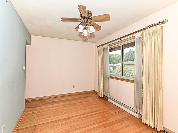 5th image of 2815 Ohio STREET