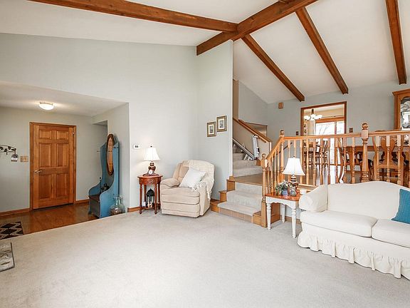 5th image of 11S744 McGrath Ln