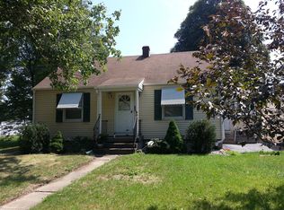 140 2nd St, Suffield, CT 06078