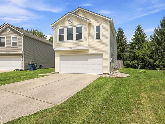 2nd image of 12748 Crescent Dr