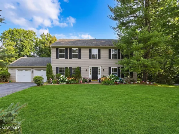 565 Buttonwood Drive, Jackson, NJ 08527