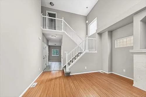 4 bed, 2277 sqft, $2,655 — Photo 2