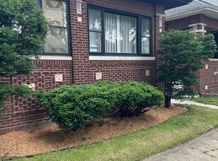 7541 S Merrill Ave, Chicago, IL 60649