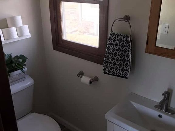 2nd image of 2116 Clay St #2116
