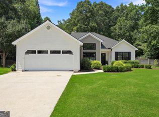 3484 Cherry Blossom Ct, Loganville, GA 30052