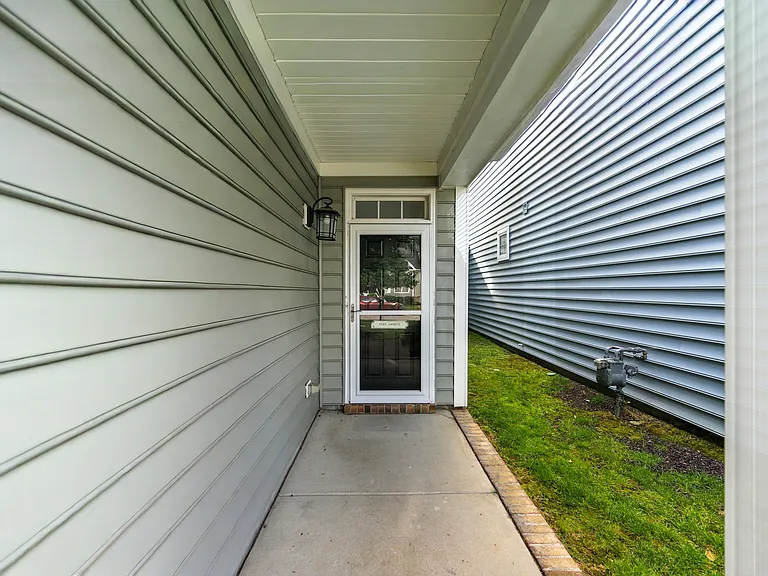 3018 Silver Charm Cir #1 — Photo 4