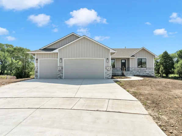 721 W Goldfinch Ct, Andover, KS 67002