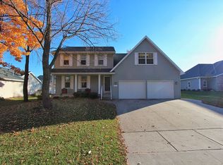 431 Fox Path Trl, Denmark, WI 54208