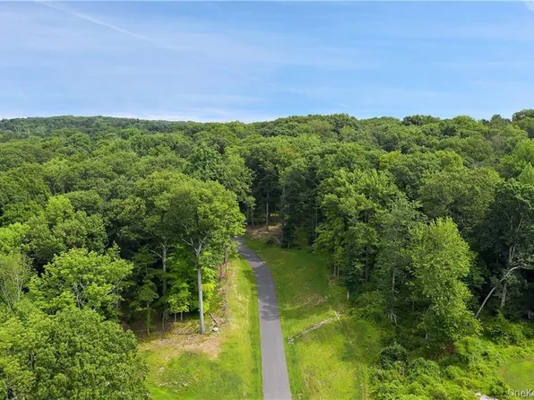 578 Cross River Road, Katonah, NY 10536