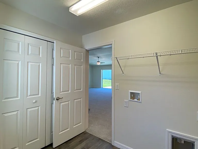 8190 N Wakefield Dr — Photo 33