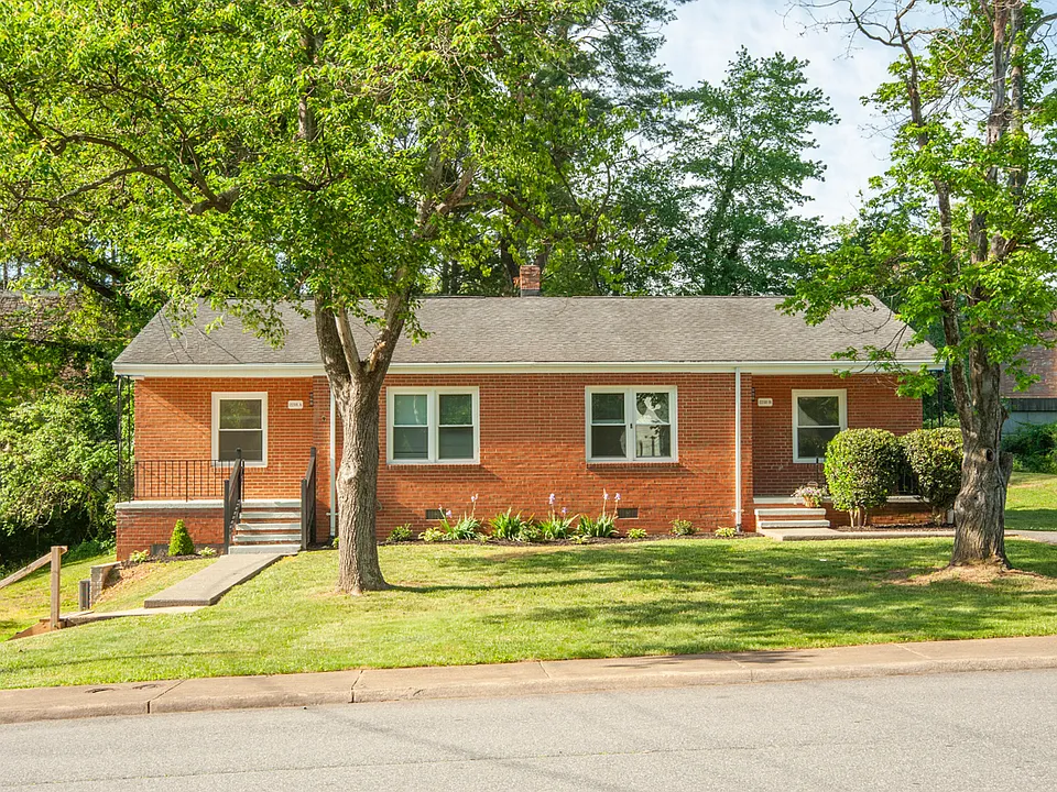 2218 Wayne Ave #B