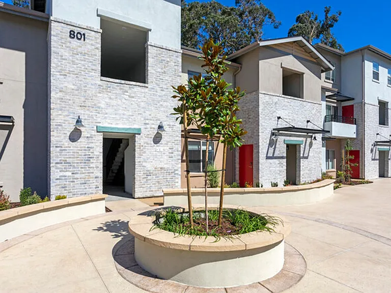 Twin Creeks Apartments — Photo 10
