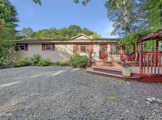 188 Nitche Rd, Shohola, PA 18458