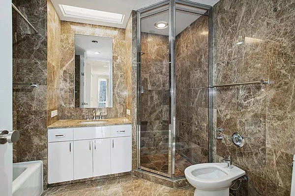 Rented by Douglas Elliman | media 7