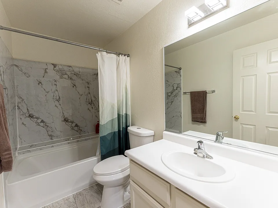 5064 S Rainbow Blvd #101-1-1