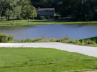 2532 Lake Charnwood Dr, Troy, MI 48098