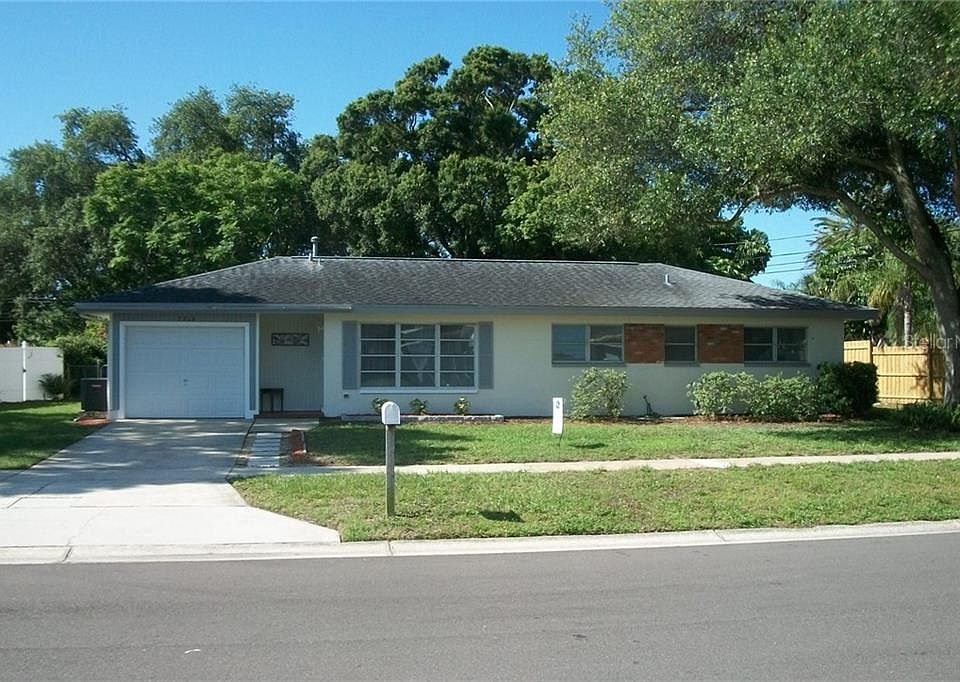 1st image of 7214 Quincy Ln