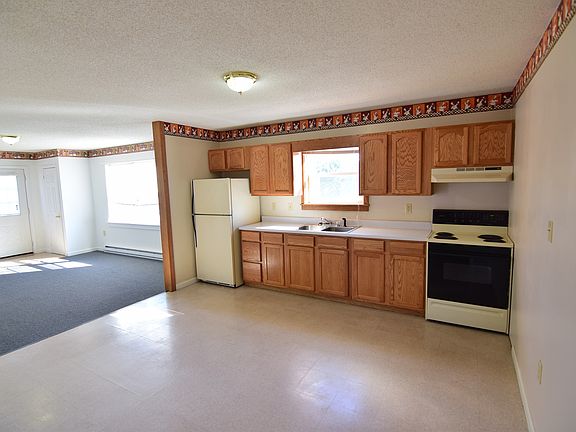 Dining & KItchen