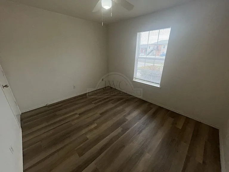 1709 Spring Rose, Killeen — Photo 10