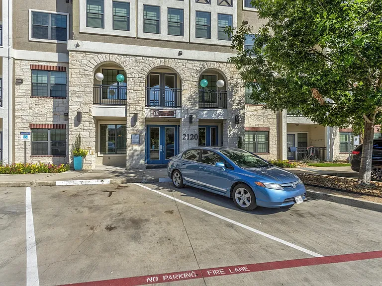 Creekside Vue Apartments — Photo 35
