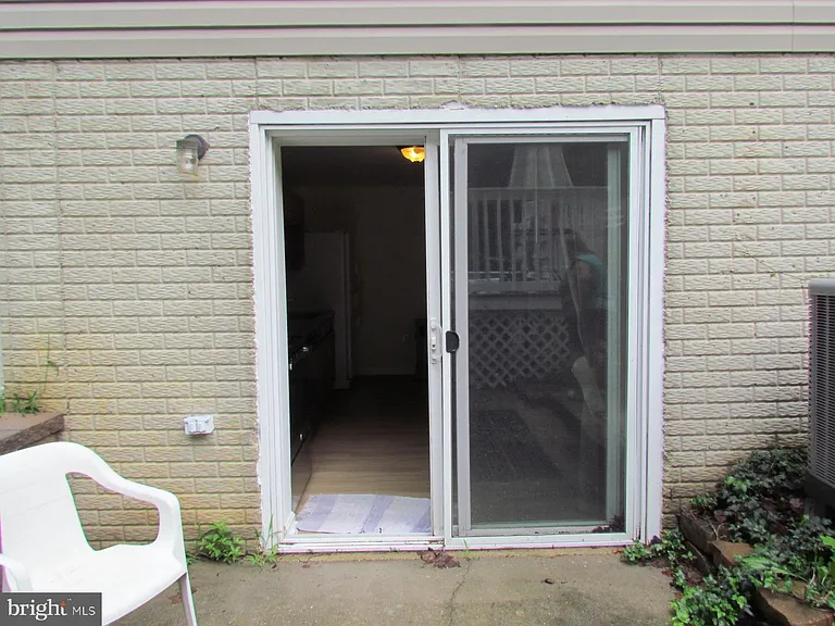1478 Apple Ct — Photo 5