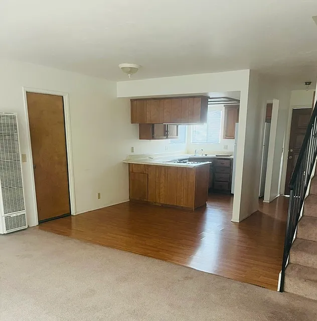 2 bed, 1.5 bath, 810 sqft, $1,995 — Photo 3