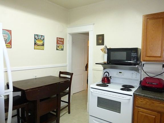 5th image of 1008 W Kiernan Ave