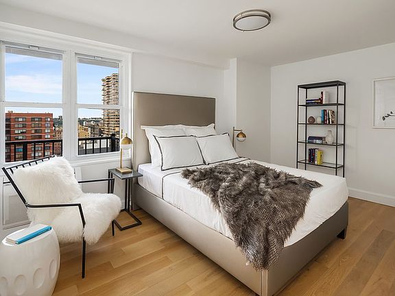 4th image of 175 W 95th St APT 14D