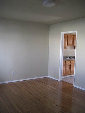 2nd image of 324 E Eagle St