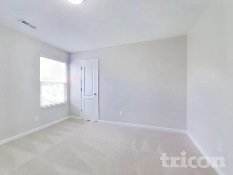 9203 Putnam Pl — Photo 10