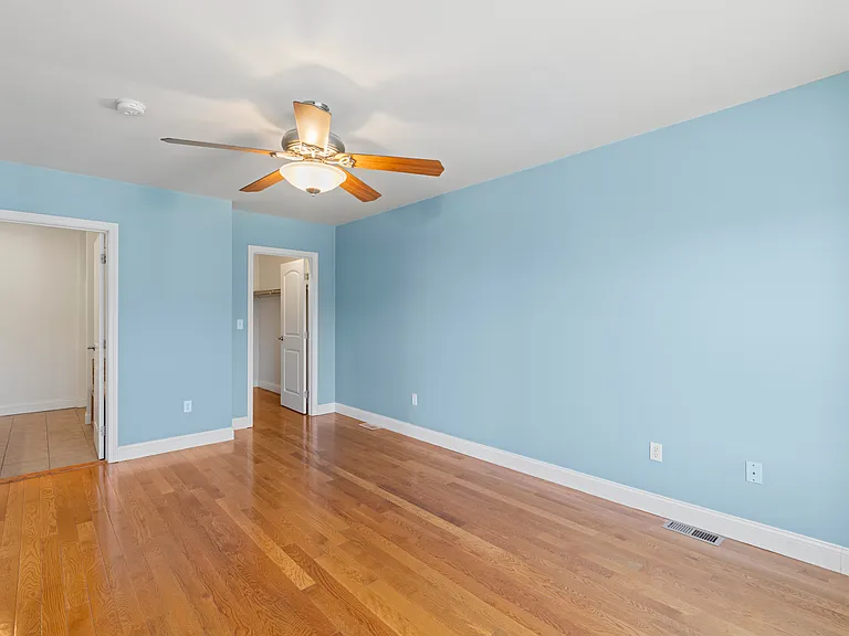3 Prospect Hill St #3 — Photo 11