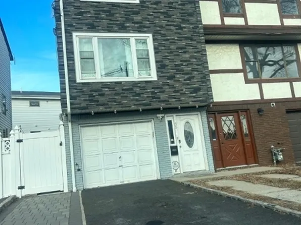 43 Parker Rd, Elizabeth, NJ 07208