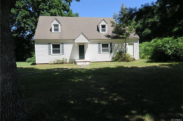 1st image of 2618 Woodfin Dr